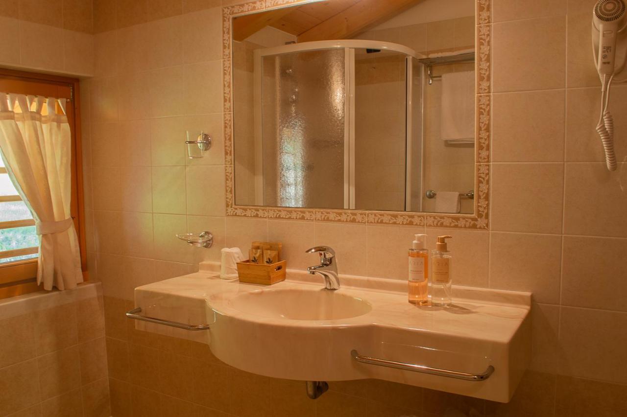 Hotel Garni Sant'Antonio Con Spa Madonna Exteriér fotografie