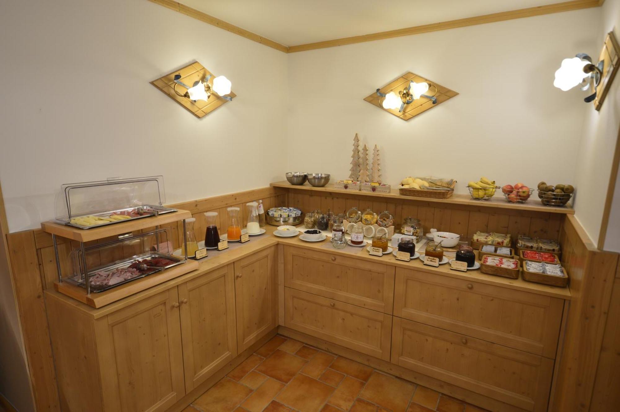 Hotel Garni Sant'Antonio Con Spa Madonna Exteriér fotografie