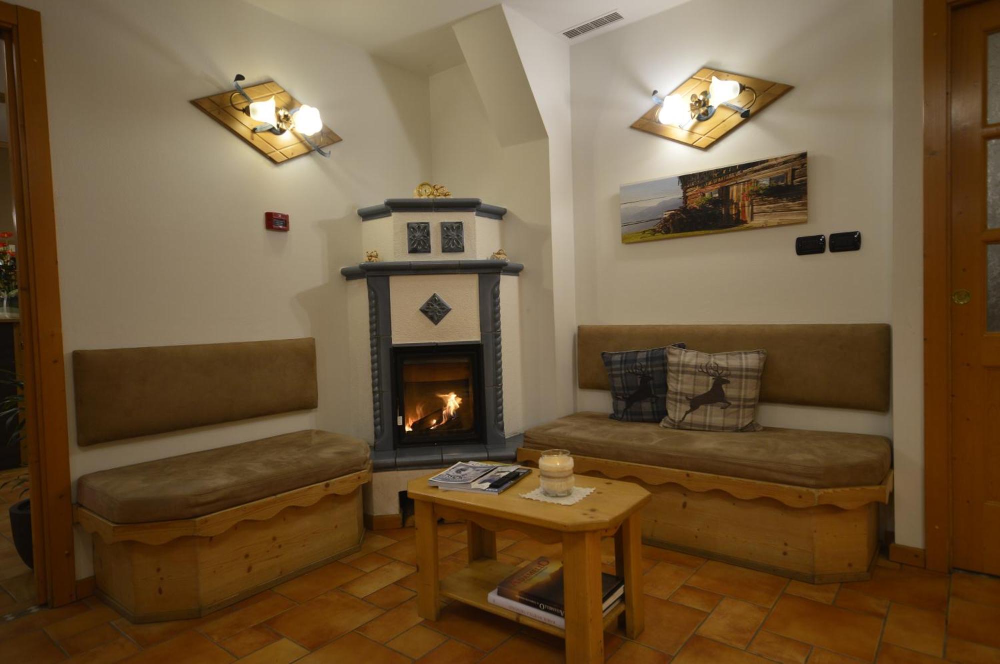 Hotel Garni Sant'Antonio Con Spa Madonna Exteriér fotografie