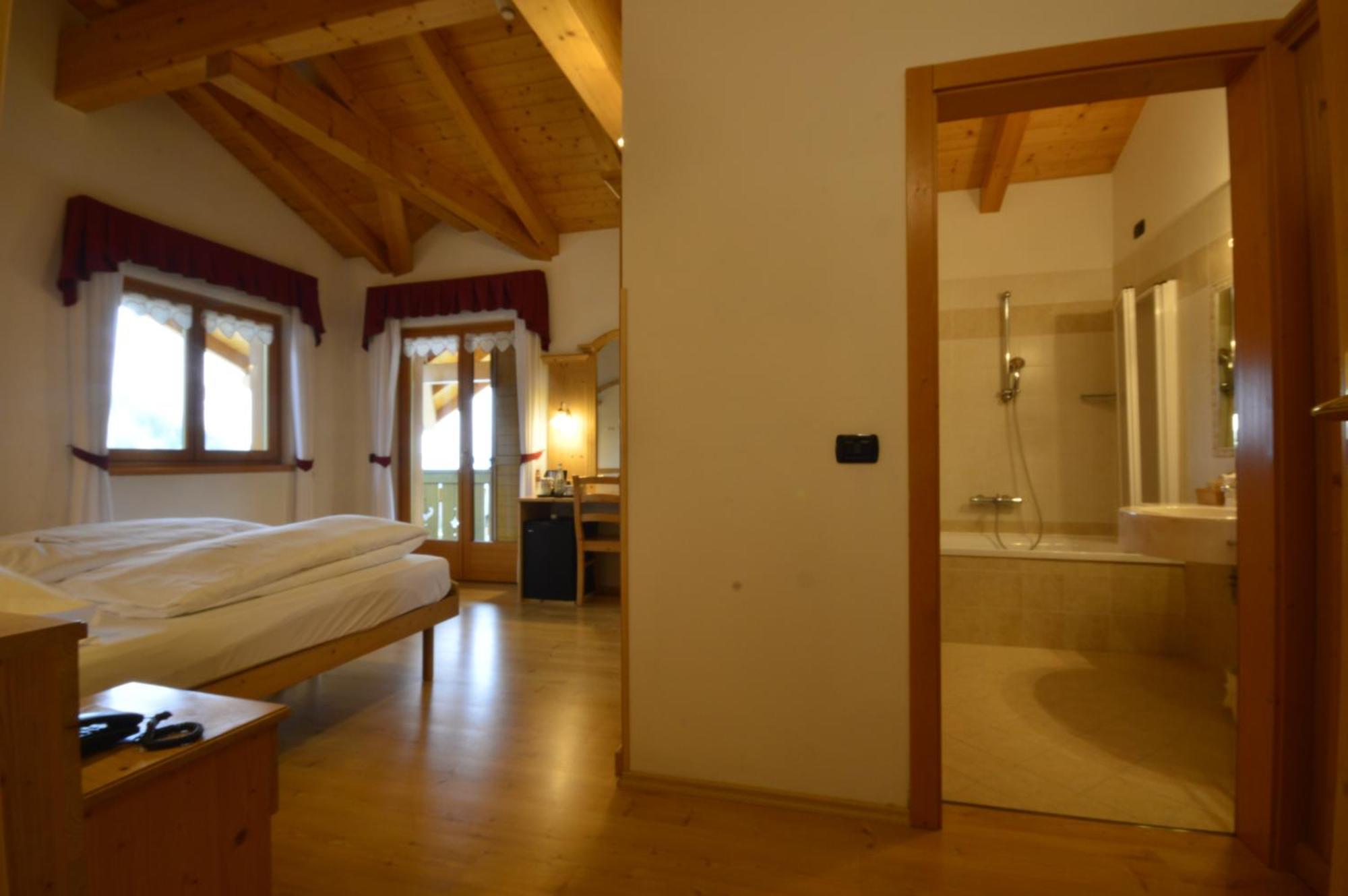 Hotel Garni Sant'Antonio Con Spa Madonna Exteriér fotografie