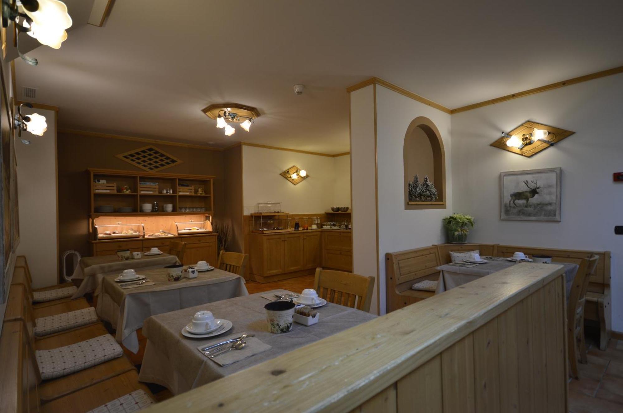 Hotel Garni Sant'Antonio Con Spa Madonna Exteriér fotografie